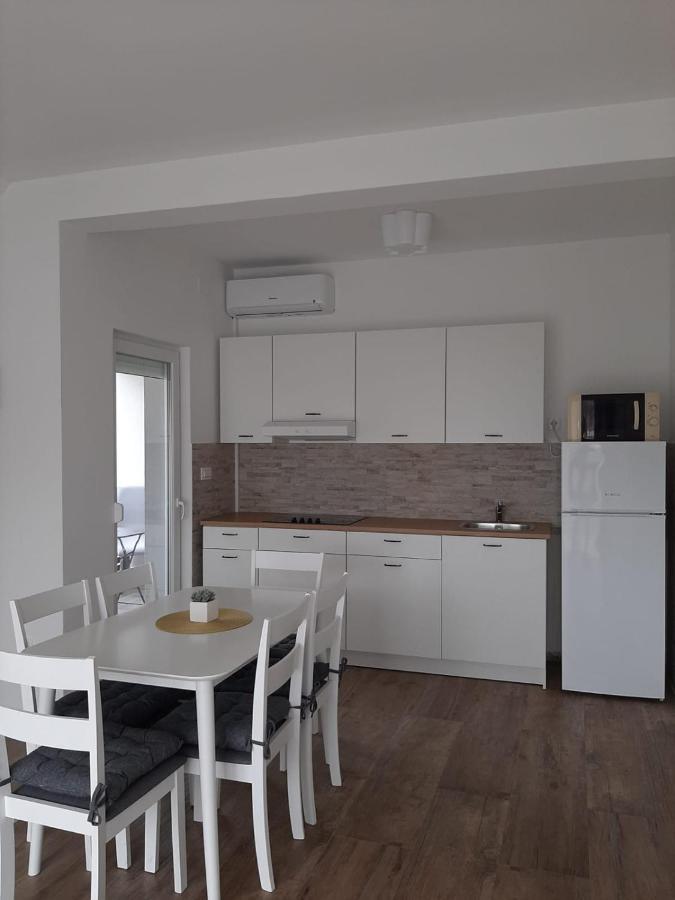 Elegant Inn Gospić 외부 사진
